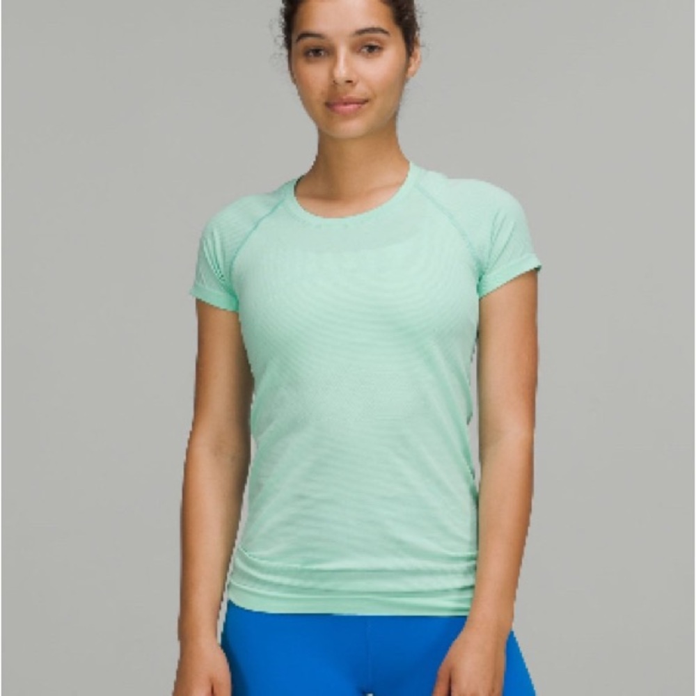 lululemon Women's Swiftly Tech Short-Sleeve Shirt 2.0 in wild mint